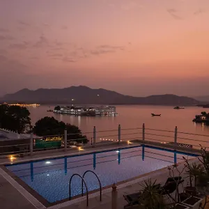 3* Hotel Udaigarh -